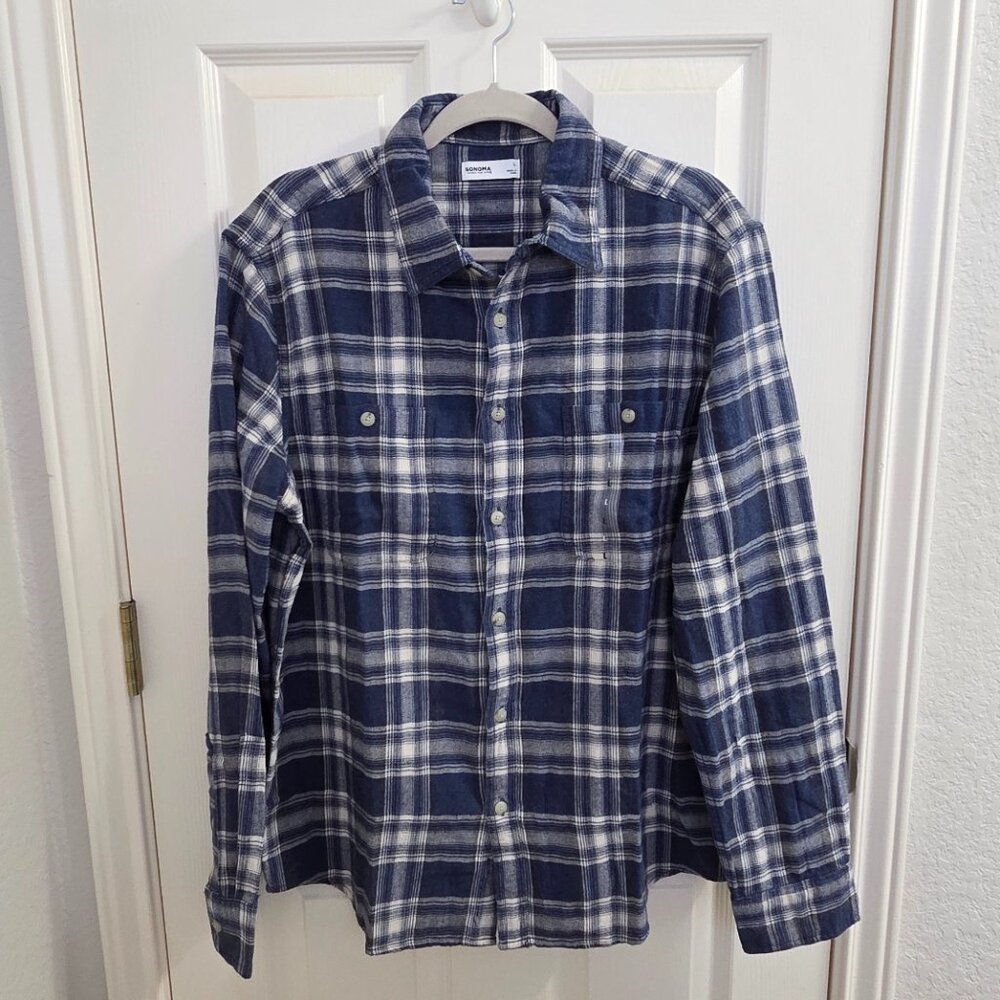 New SONOMA Goods for Life Navy Plaid Flannel Shirt – Size Large (Standard Fit)